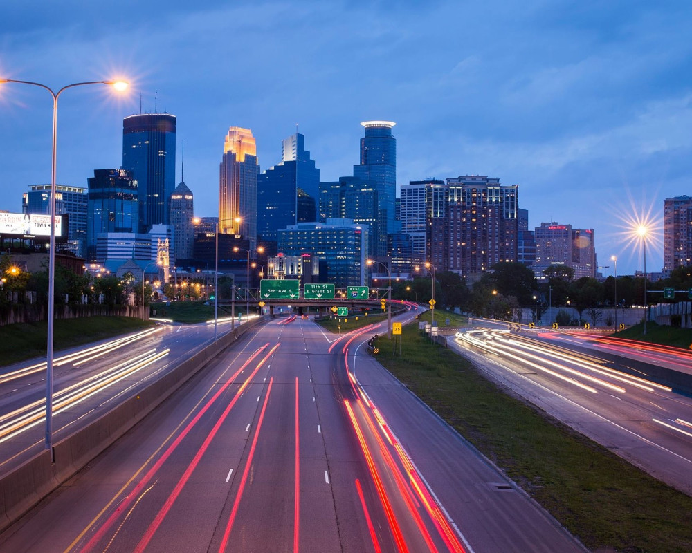 Minneapolis skyline at dusk